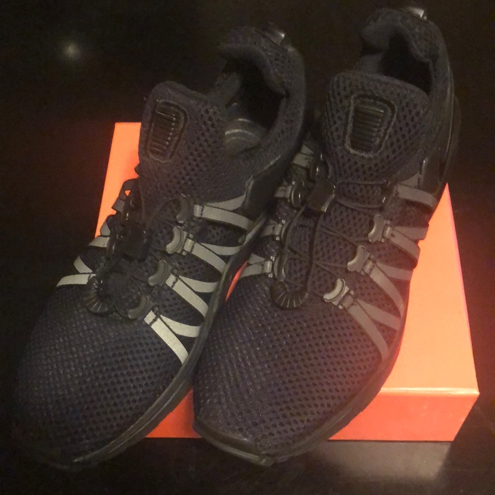 Nike Shox Gravity